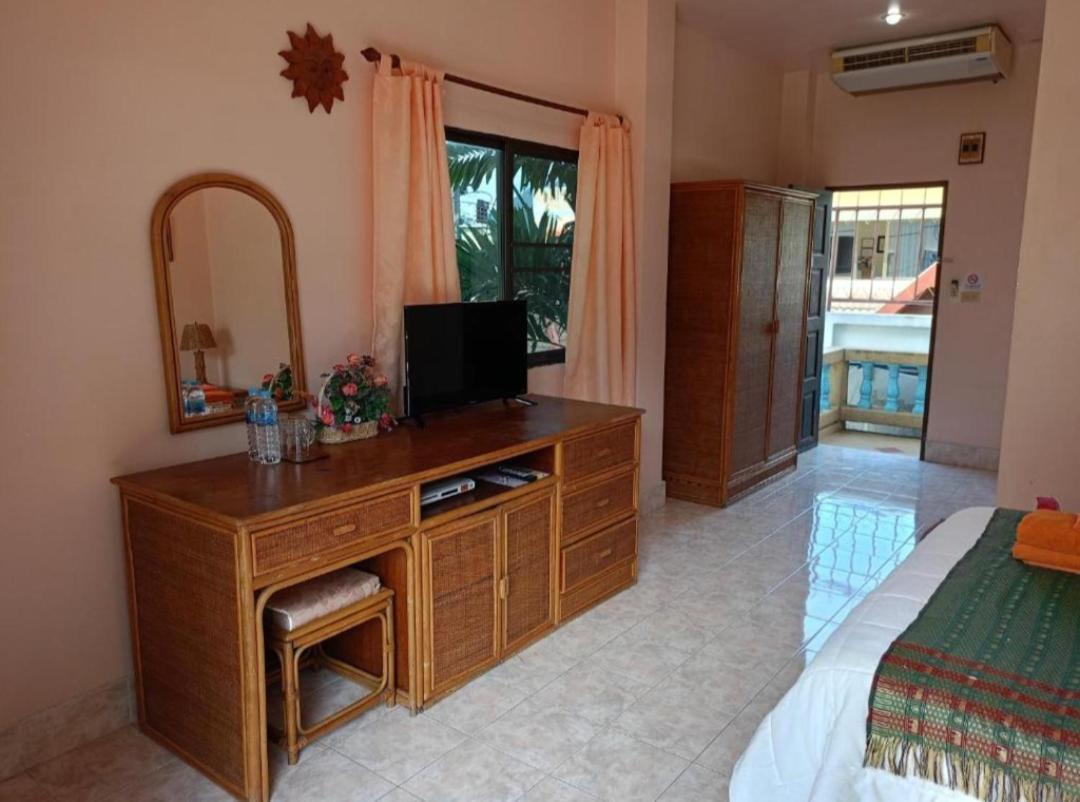 Patong Sunbeach Mansion エクステリア 写真