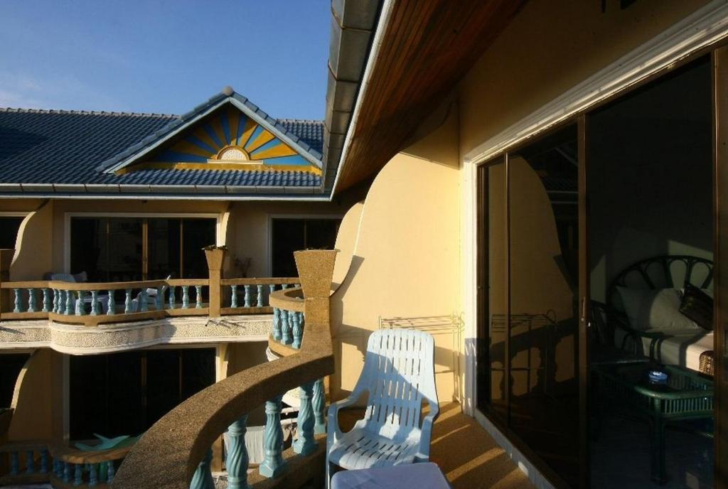 Patong Sunbeach Mansion エクステリア 写真